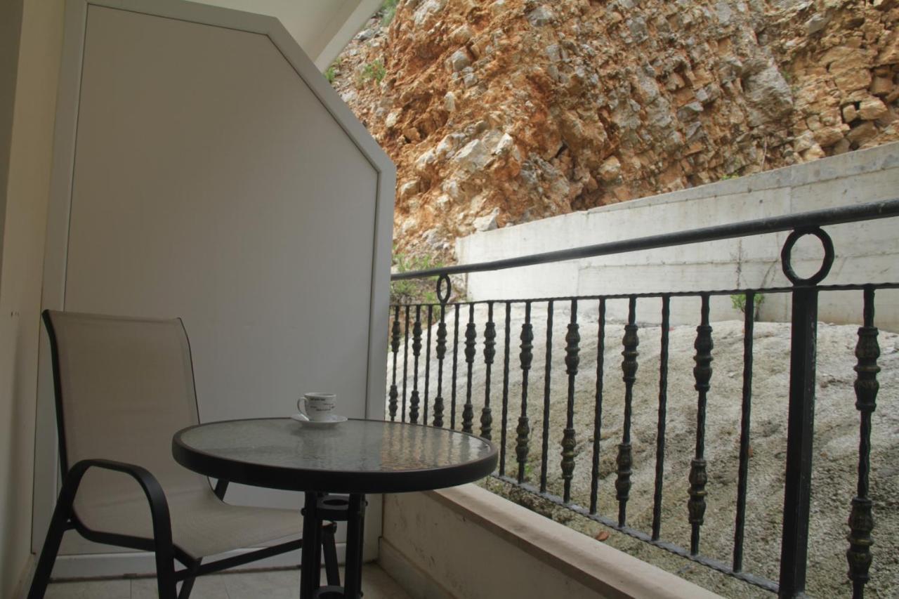 Beachfront Hotel Palma - Jaz * Budva