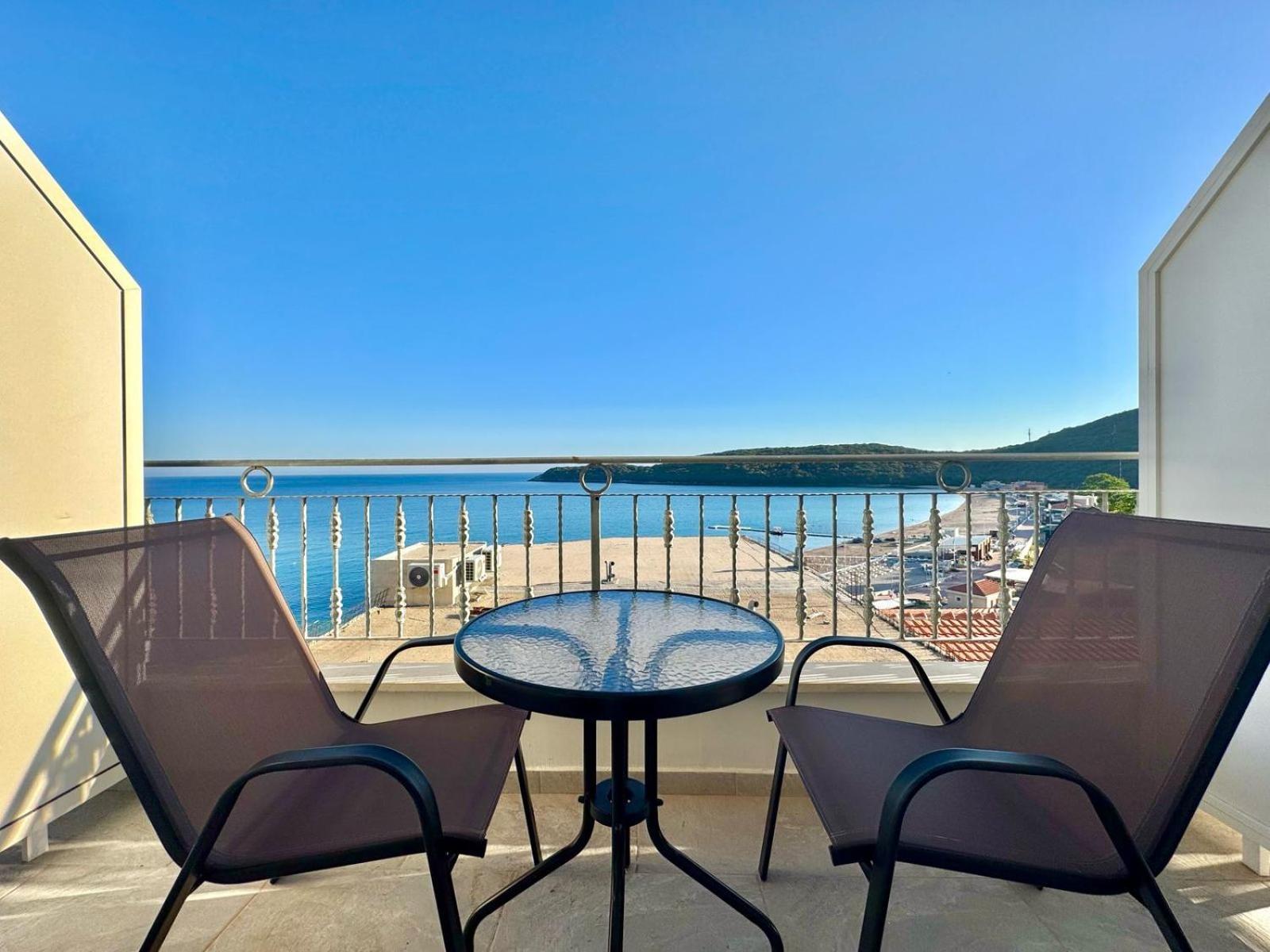 Beachfront Palma - Jaz