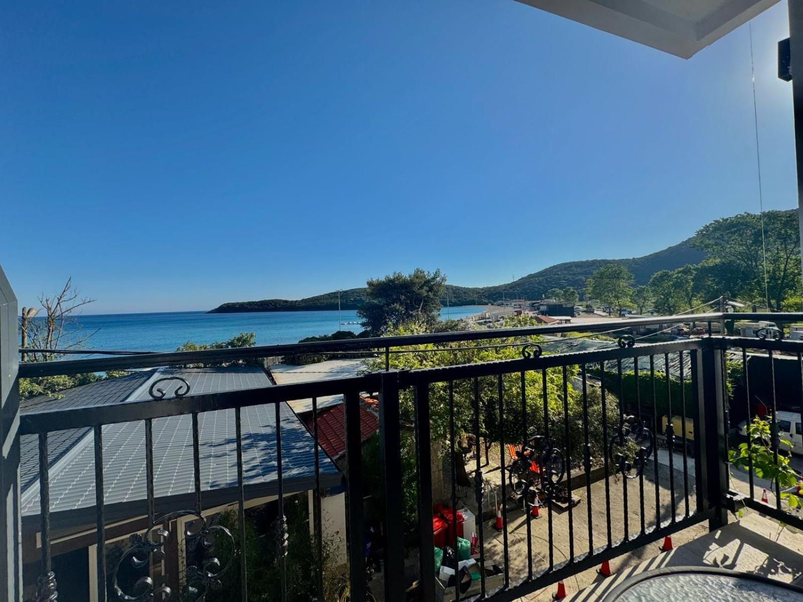 Pensjonat Beachfront Palma - Jaz Budva